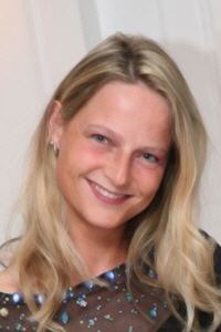 Stefanie Htschl